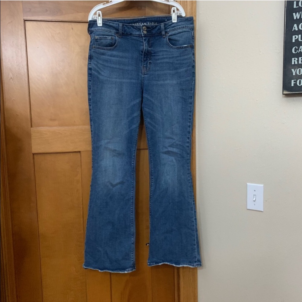 American Eagle Hi-Rise Artist Jeans Size 14 LONG